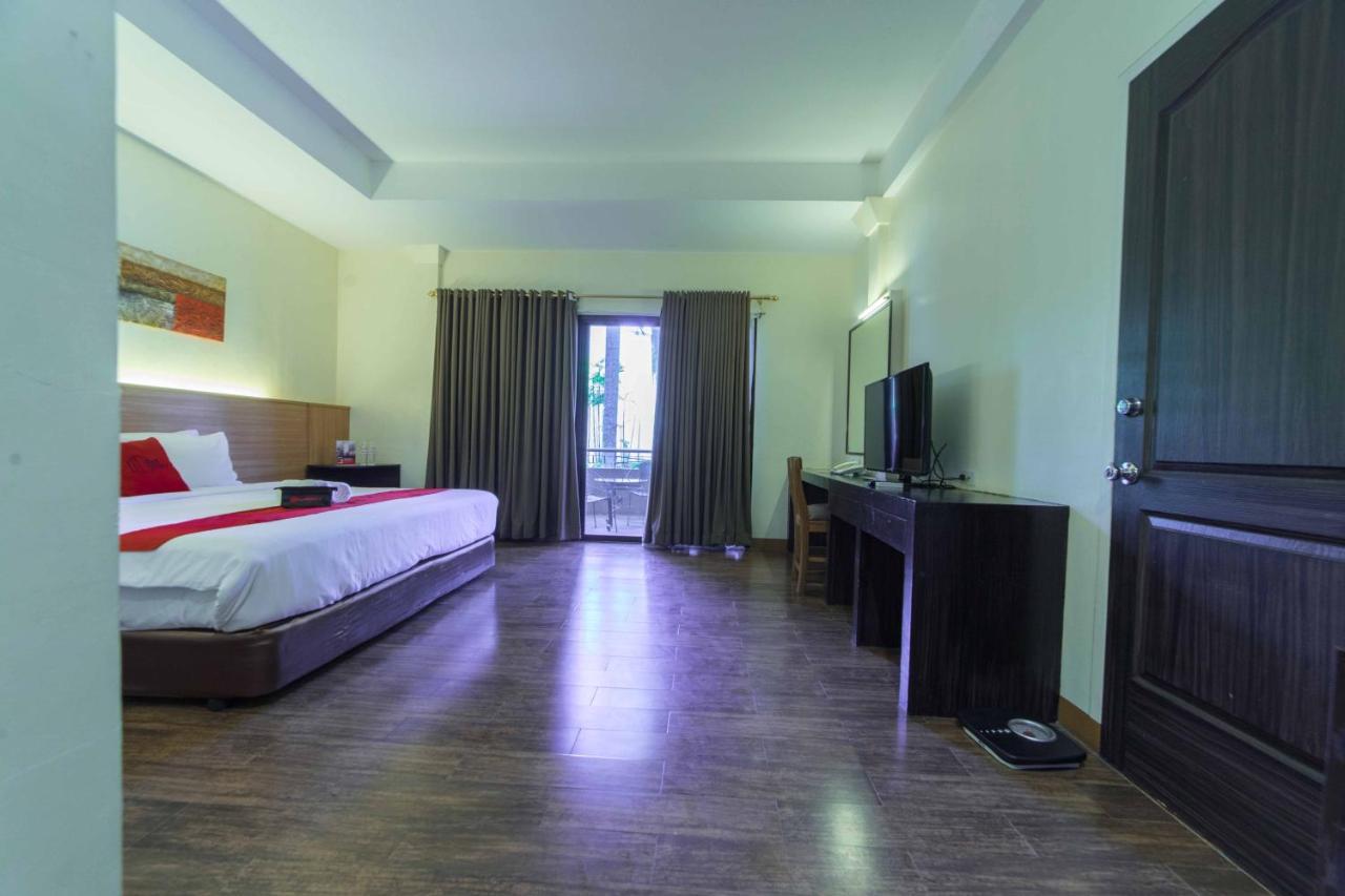 Reddoorz Premium @ The Ritz Garden Oases 호텔 Davao City 외부 사진